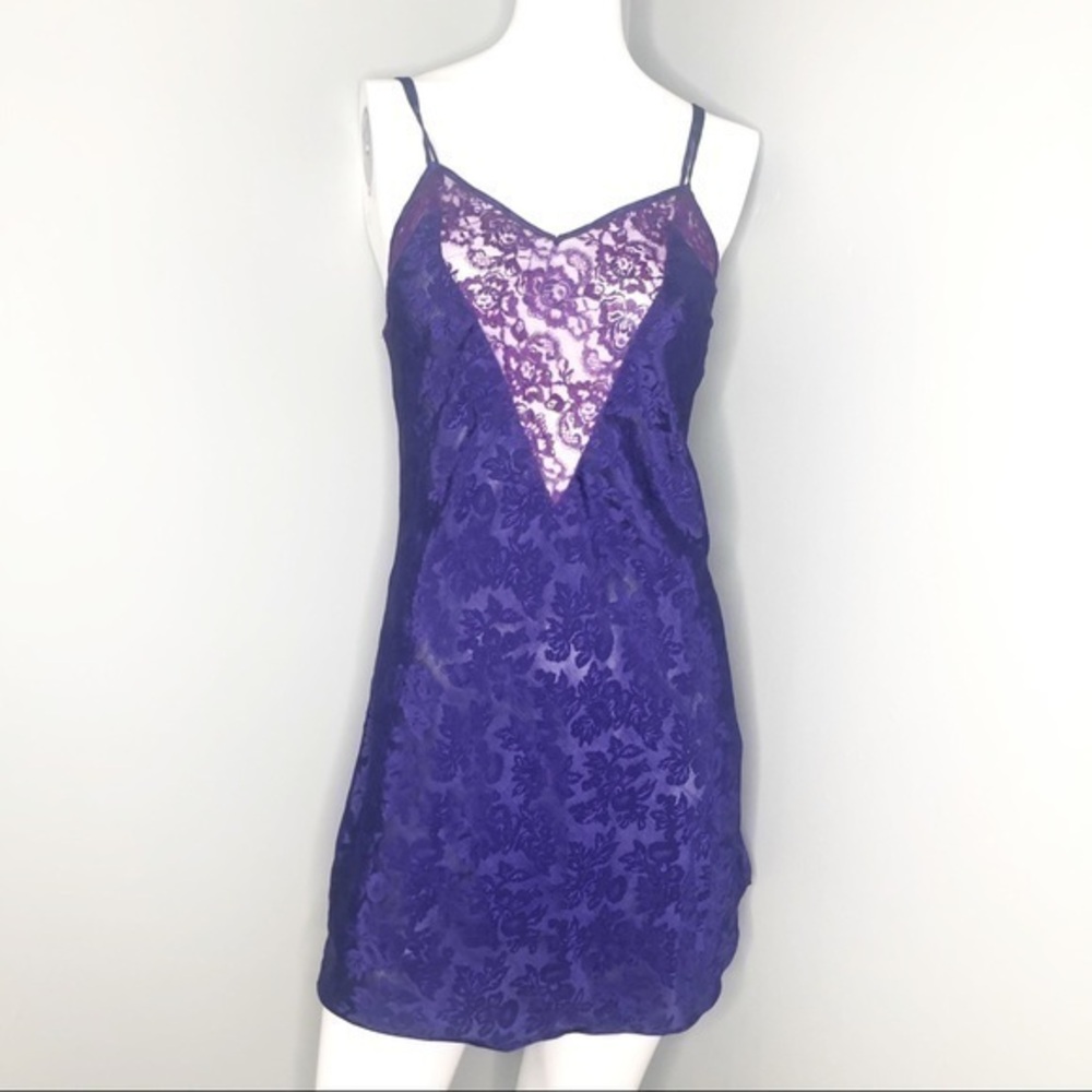 VINTAGE Victoria’s Secret purple lingerie nightie